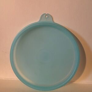Vintage Tupperware Sheer #215 -20 Turquoise Round A Tab Replacement Lid #215-20